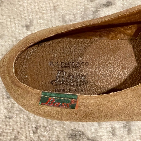 G.H. Bass & Co Women's Tan Suede Oxford Shoes Size 10 - Picture 3 of 5